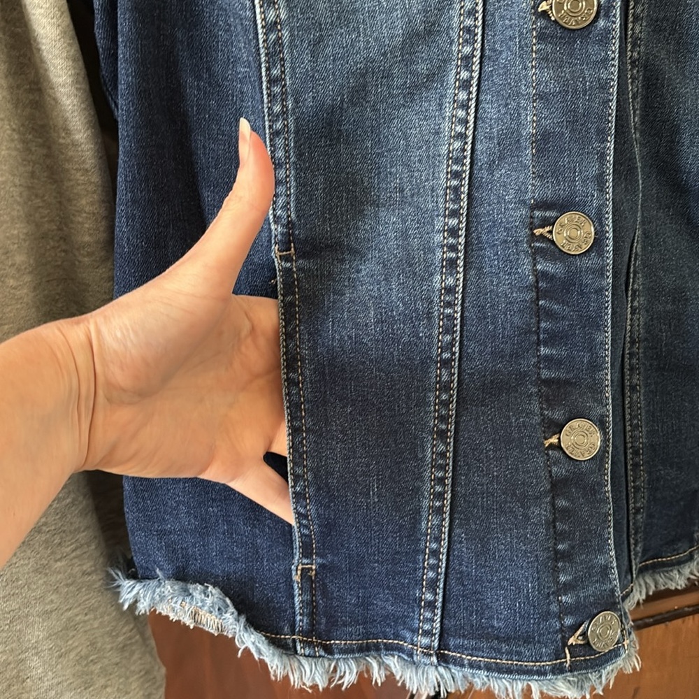 Susan Graver Stretch Denim Frayed Hem & French Terry Jean Jacket - Picture 9 of 16